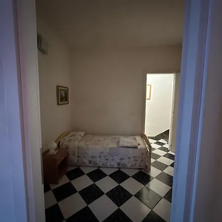 So Close To The Sea Apartamento *